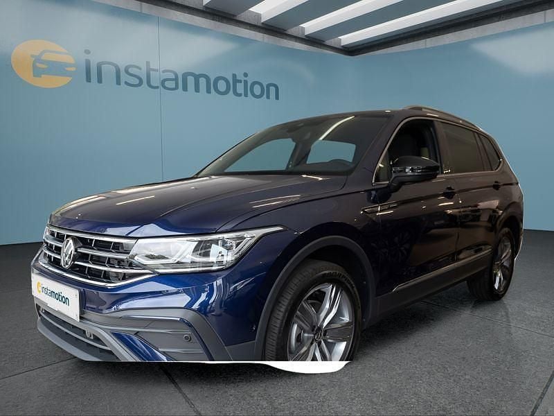 Blau Gebraucht 2024 VW Tiguan SUV | 39.199 € (Fairer Preis) - Bild 1/4