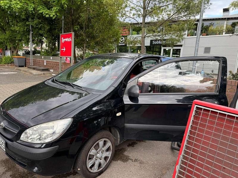 Gebraucht Hyundai Getz GLS 97 PS (71 kW) 2009 Schwarz Kleinwagen