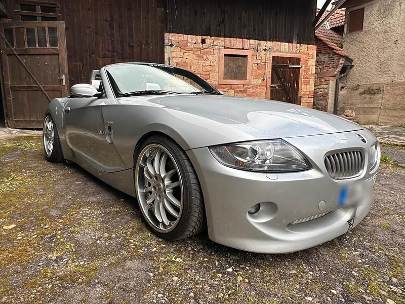 Gebraucht BMW Z4 231 PS (169 kW) 2004 Silber Cabrio