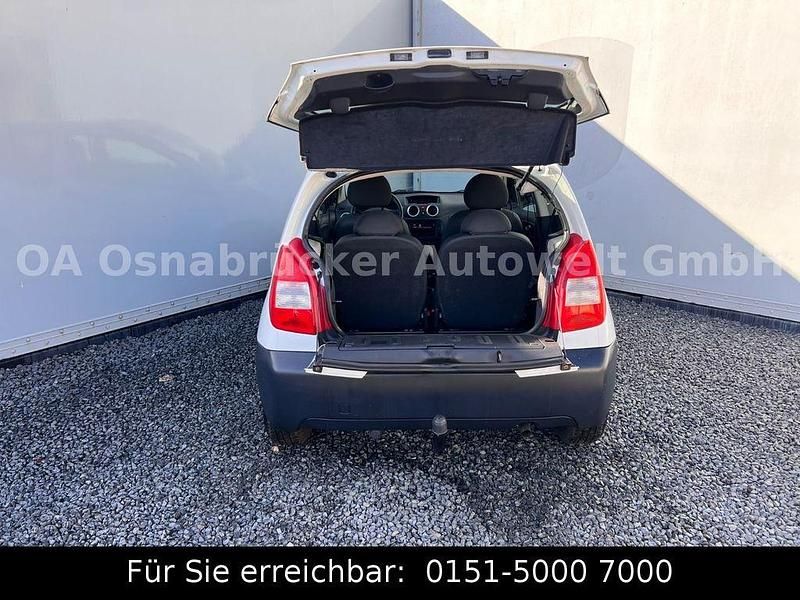 Gebraucht Citroën C2 Advance 60 PS (44 kW) 2007 Weiß Kleinwagen