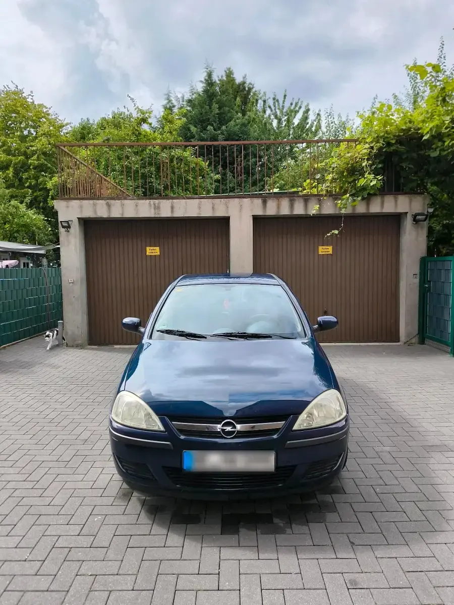 Second-hand Opel Corsa 60 CP (44 kW) 2004 Albastru Hatchback