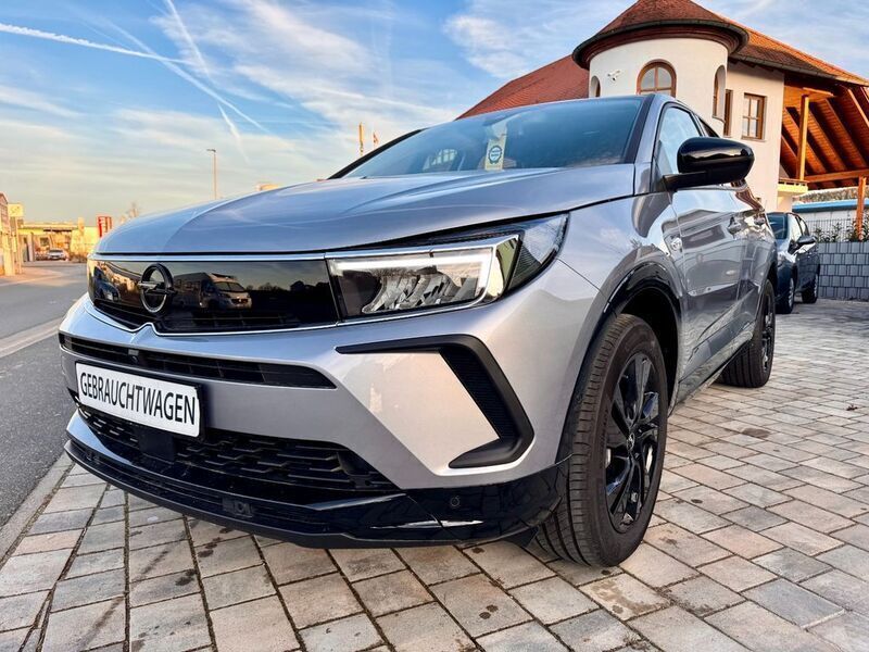 Grau Gebraucht 2024 Opel Grandland X GS Line SUV | 22.950 € (Superpreis) - Bild 1/4