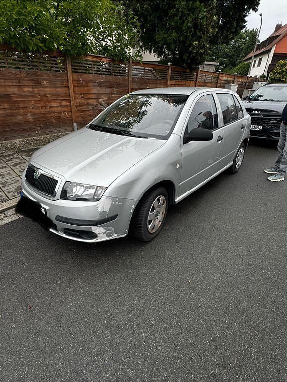 Silber Gebraucht 2005 Skoda Fabia Classic Kombi | 1.800 € (Fairer Preis) - Bild 1/4