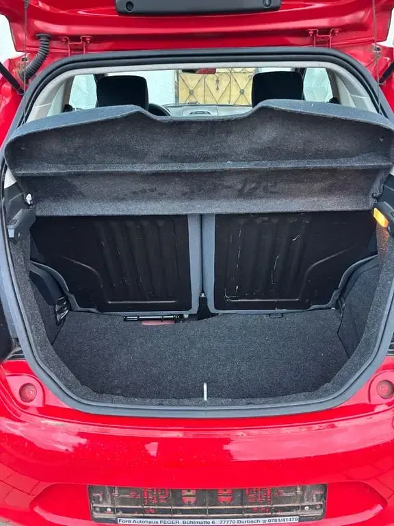 Gebraucht Ford Ka Trend 69 PS (50 kW) 2016 Rot Kleinwagen