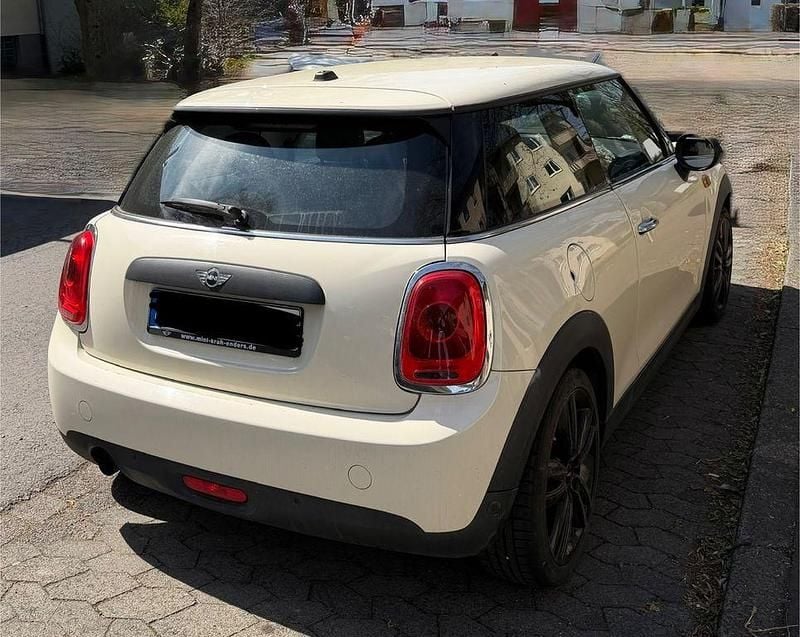 Gebraucht Mini ONE 75 PS (55 kW) 2016 Weiß Kleinwagen