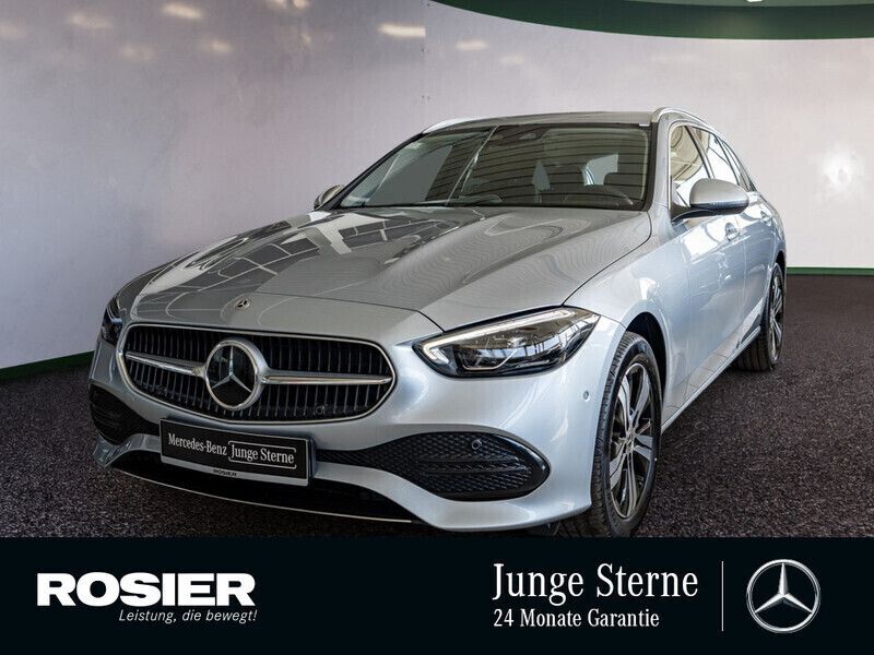 Silber / hightechsilber Gebraucht 2023 Mercedes C300e Advanced Plus Kombi | 36.890 € (Fairer Preis) - Bild 1/4