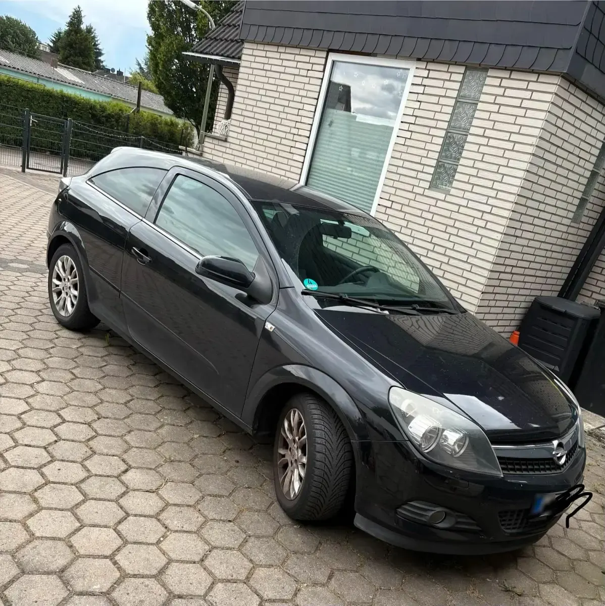 Gebraucht Opel Astra OPC 105 PS (77 kW) 2010 Schwarz Kleinwagen