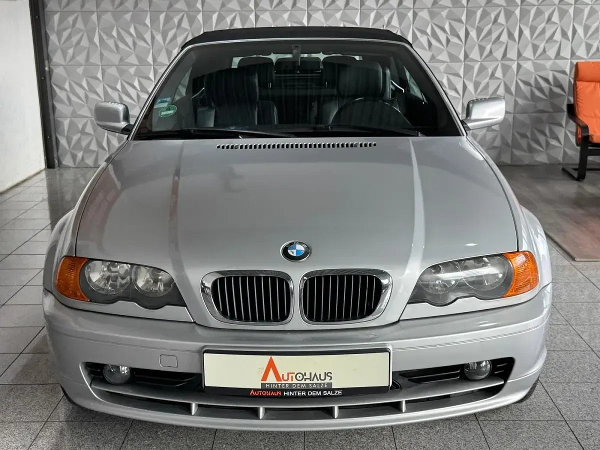 Gebraucht BMW 318 Sport Line 143 PS (105 kW) 2002 Silber Cabrio