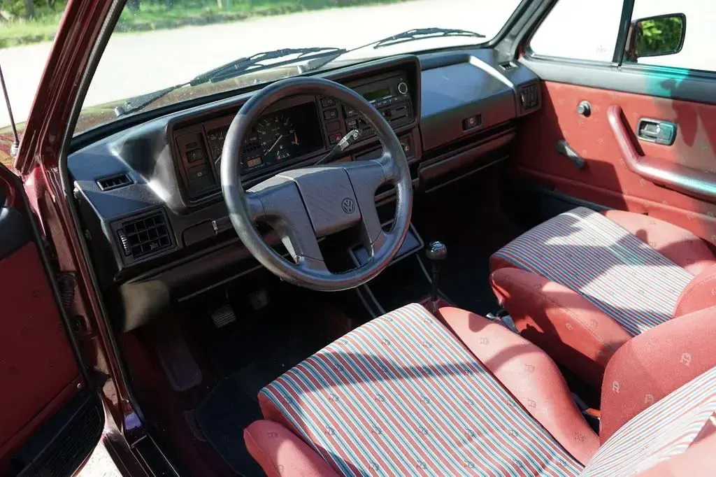 Gebraucht VW Golf Cabriolet 98 PS (72 kW) 1990 Rot Cabrio