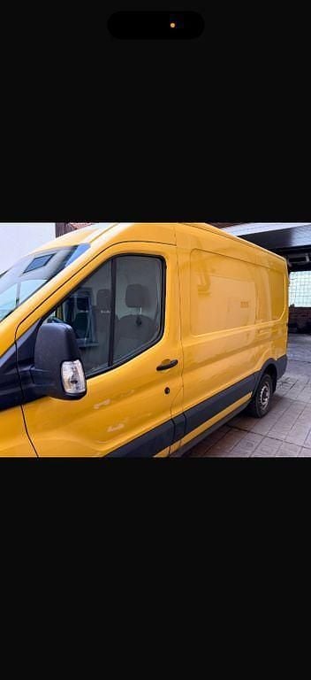 Second-hand Ford Transit 101 CP (74 kW) 2015 Galben Berlinǎ