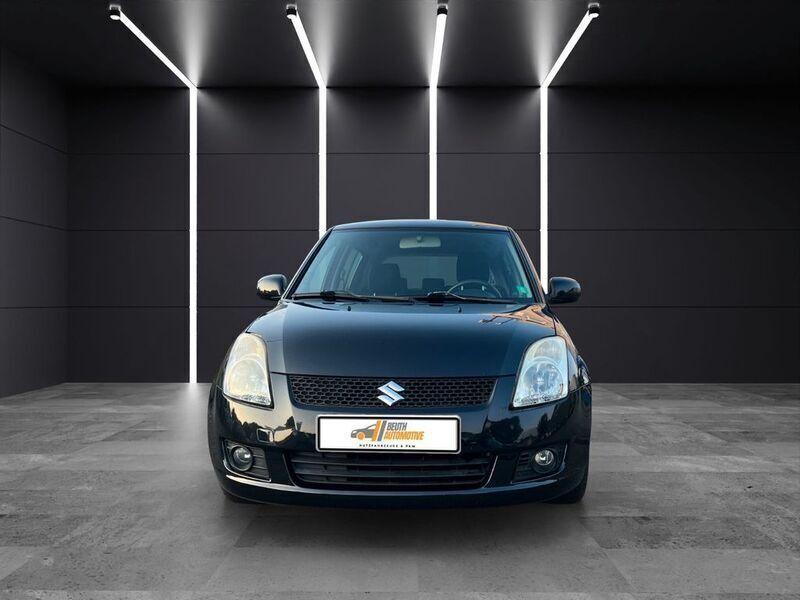 Schwarz Gebraucht 2009 Suzuki Swift Limousine | 4.450 € (Etwas zu teuer) - Bild 1/4