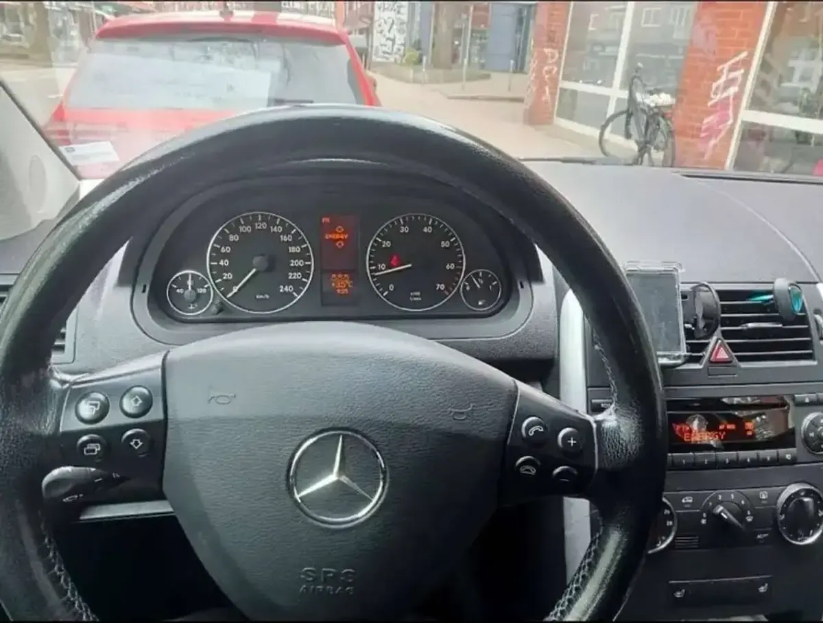 Gebraucht Mercedes A170 Avantgarde Edition 116 PS (85 kW) 2008 Limousine