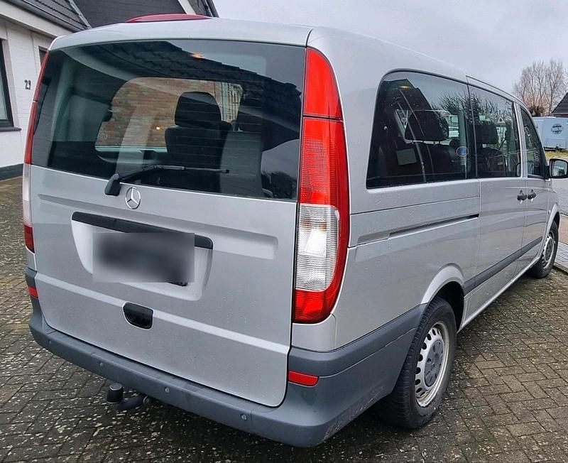 Gebraucht Mercedes Vito 163 PS (119 kW) 2014 Silber Van