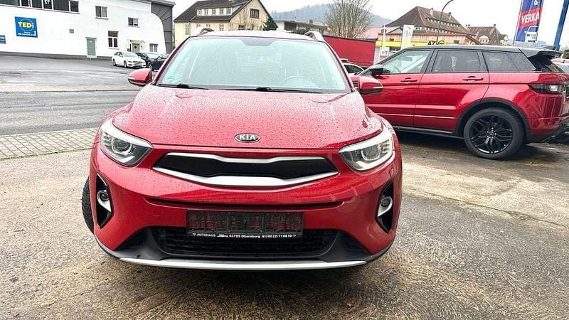 Gebraucht Kia Stonic Vision 120 PS (88 kW) 2018 Rot SUV