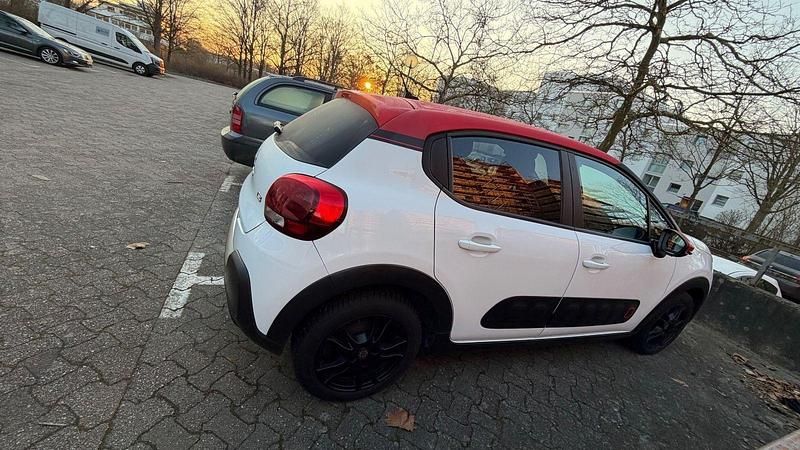 Used Citroën C3 Live 68 HP (50 kW) 2017 White Hatchback