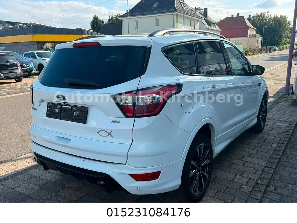 Gebraucht Ford Kuga ST-Line 179 PS (131 kW) 2019 Weiß SUV