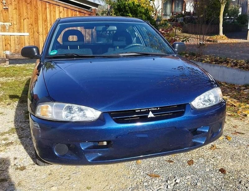 Gebraucht 2001 Mitsubishi Colt Comfort Edition Limousine | 1.600 € - Bild 1/4