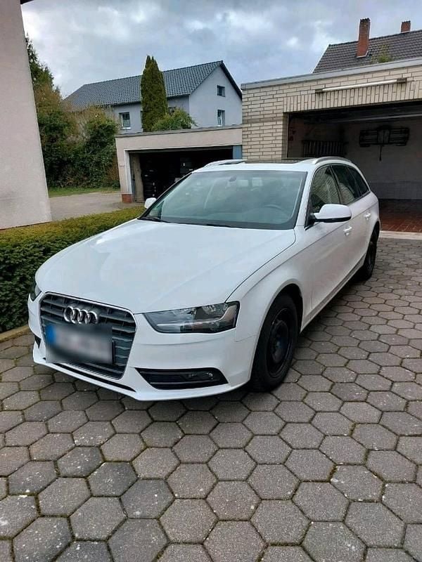 Gebraucht Audi A4 120 PS (88 kW) 2014 Weiß Kombi