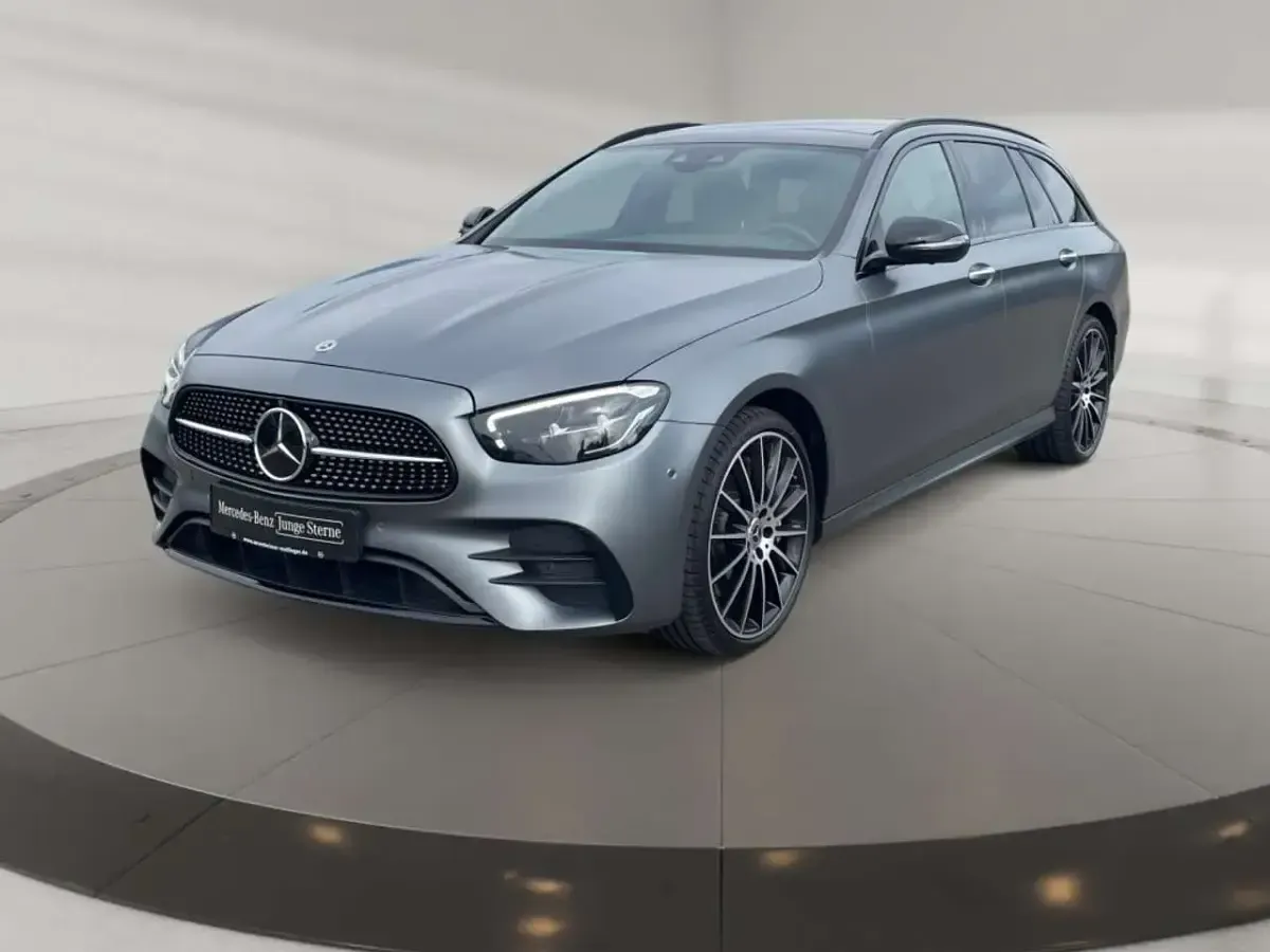 Gebraucht Mercedes E400 Exclusive 330 PS (242 kW) 2022 Grau Kombi