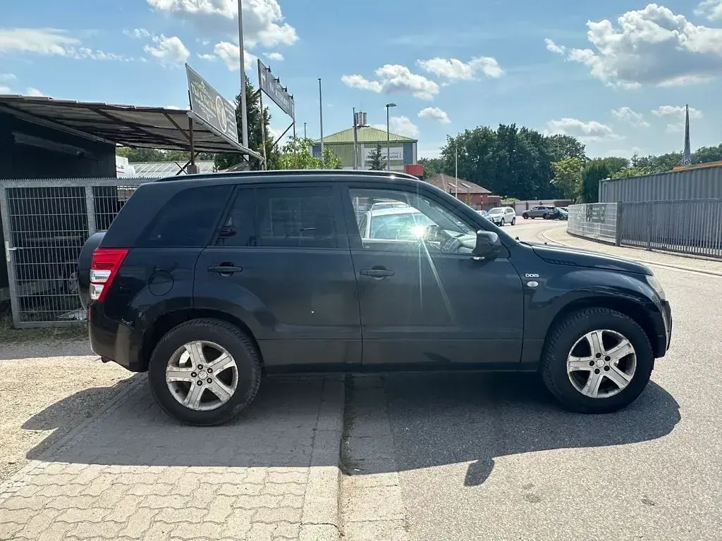 Gebraucht Suzuki Grand Vitara 129 PS (94 kW) 2006 Schwarz SUV