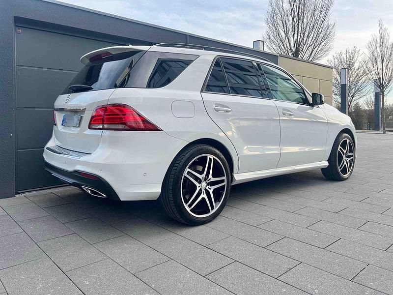 Gebraucht Mercedes GLE350 AMG 258 PS (189 kW) 2016 Weiß SUV