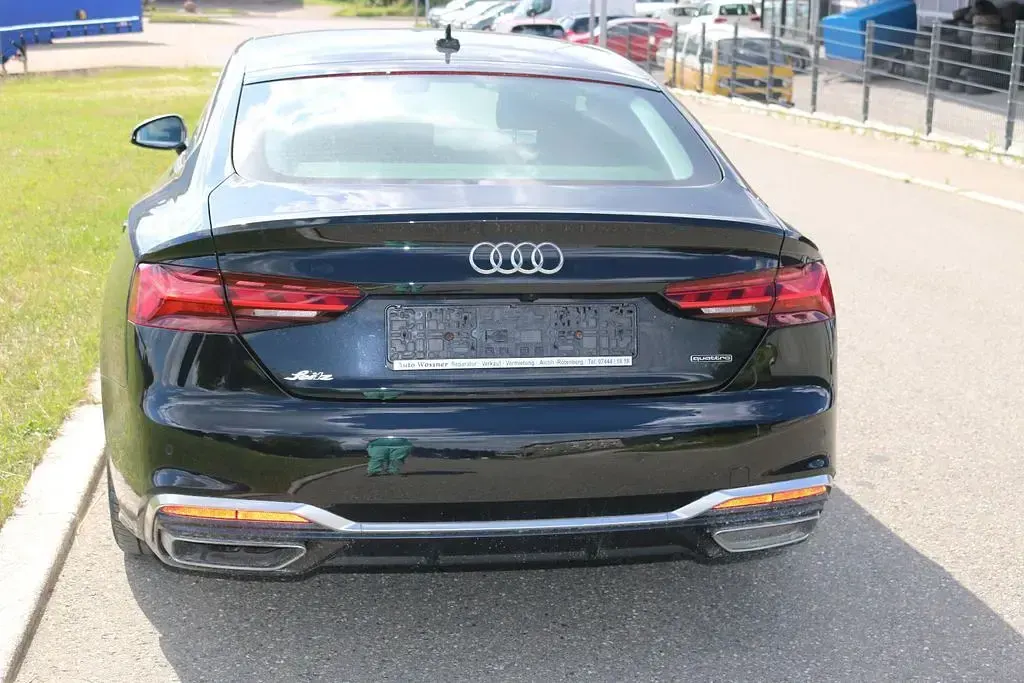 Gebraucht Audi A5 Sportback S-Line 204 PS (150 kW) 2023 Schwarz Kleinwagen