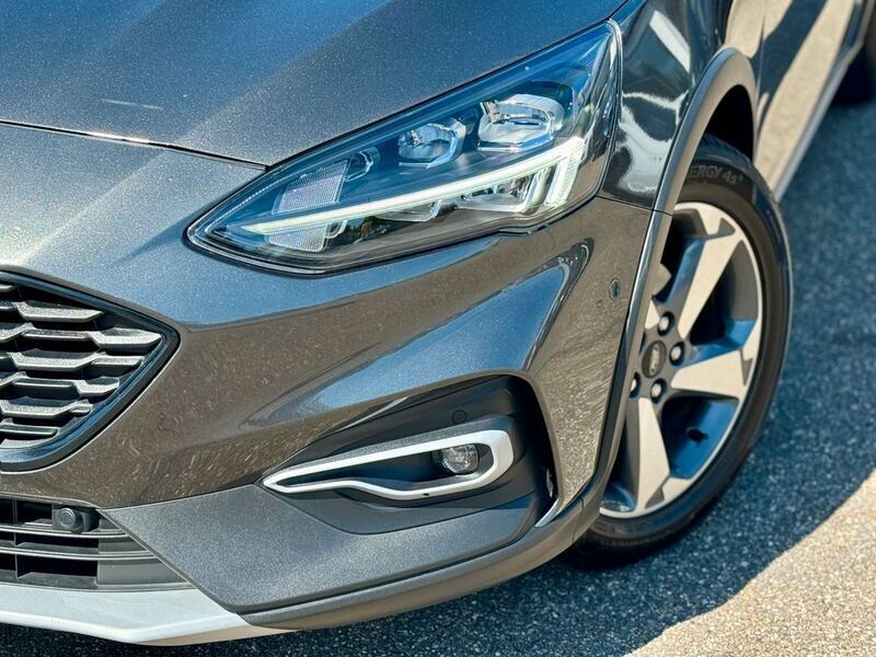 Gebraucht Ford Focus Active 155 PS (114 kW) 2020 Grau Limousine