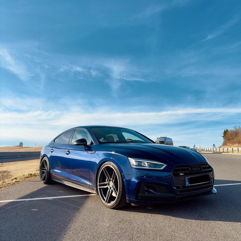 Blau Gebraucht 2017 Audi S5 Sportback Kleinwagen | 37.999 € (Etwas zu teuer) - Bild 1/4