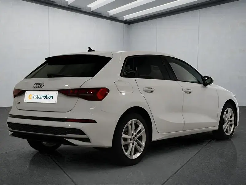 Gebraucht Audi A3 150 PS (110 kW) 2025 Weiß Limousine