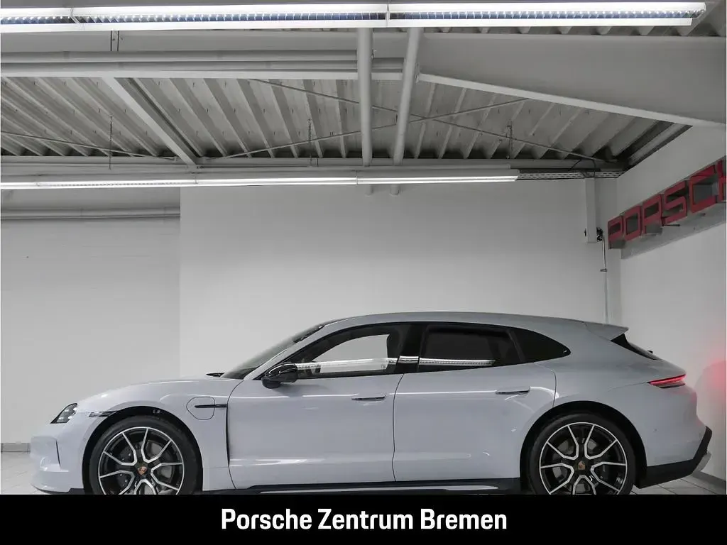 Neu Porsche Taycan Sport Turismo Black Edition 319 kW (435 PS) 2026 Grau Kombi