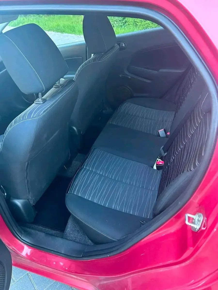 Gebraucht Mazda 2 86 PS (63 kW) 2008 Rot Kleinwagen