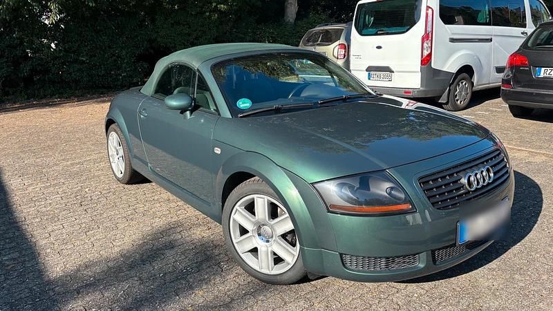 Grün Gebraucht 2001 Audi TT Cabrio | 5.999 € (Guter Preis) - Bild 1/4
