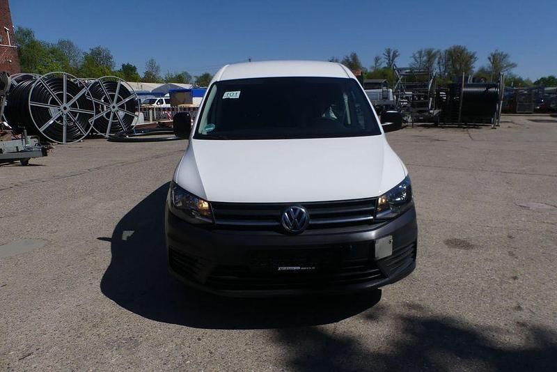 Usata VW Caddy 102 CV (75 kW) 2018 Bianco Monovolume