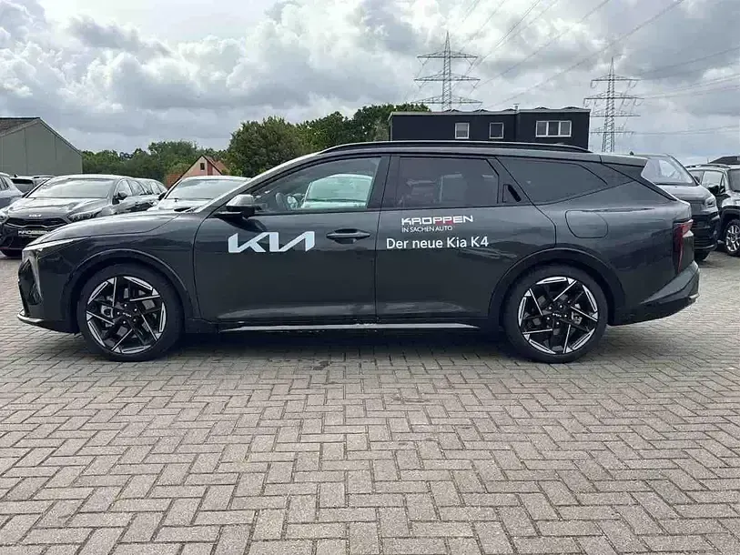 Gebraucht Kia K4 179 PS (131 kW) 2026 Interstellar gray Kombi