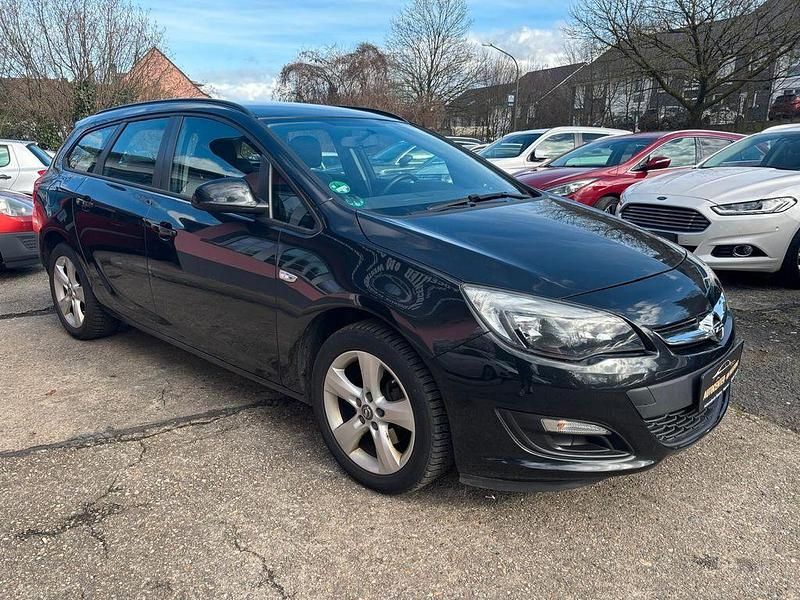 Gebraucht Opel Astra Style 136 PS (100 kW) 2014 Schwarz Kombi