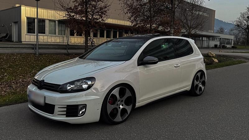Gebraucht VW Golf GTI 211 PS (155 kW) 2009 Weiß Coupé