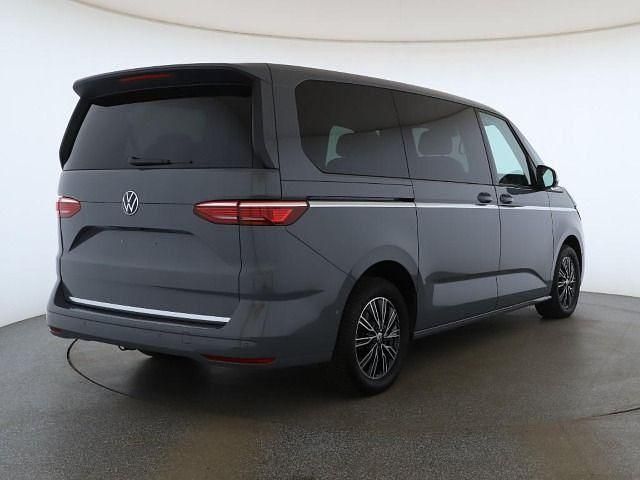 Gebraucht VW Multivan Style 150 PS (110 kW) 2025 Grau Van