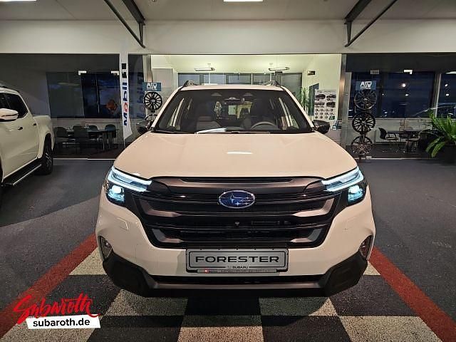 Gebraucht Subaru Forester Exclusive+ 136 PS (100 kW) 2025 Crystal white pearl SUV