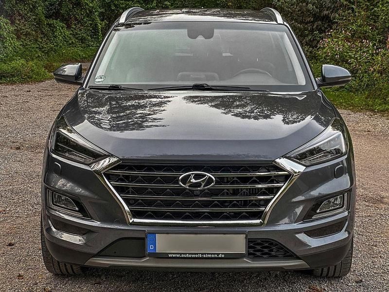 Gebraucht Hyundai Tucson 177 PS (130 kW) 2019 Grau SUV