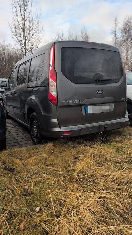 Gebraucht Ford Grand Tourneo Connect Titanium 120 PS (88 kW) 2018 Grau Van / Kleinbus