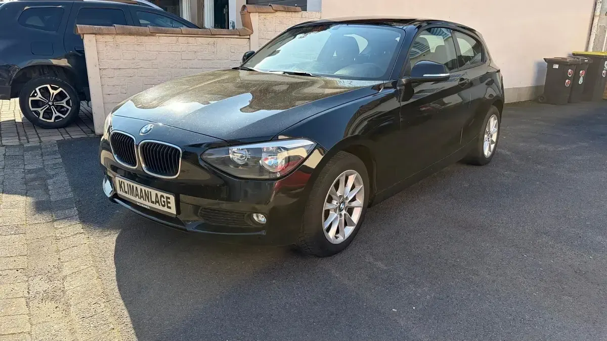 Gebraucht BMW 116 136 PS (100 kW) 2015 Schwarz Kleinwagen