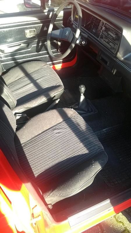 Gebraucht VW Jetta 60 PS (44 kW) 1981 Rot Limousine