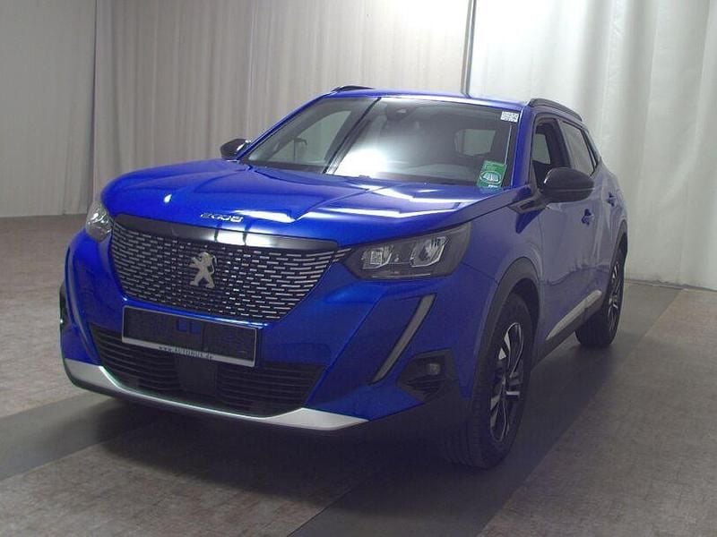 Gebraucht Peugeot 2008 Active 131 PS (96 kW) 2022 Blau SUV