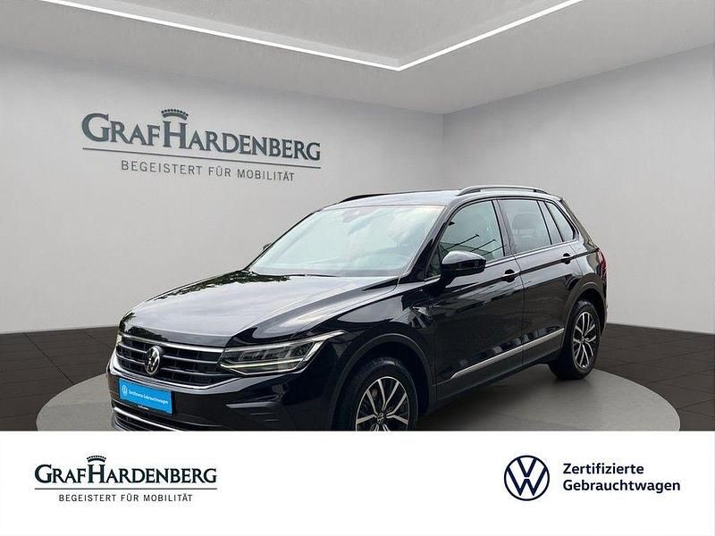 Schwarz Gebraucht 2022 VW Tiguan Life SUV | 27.777 € (Fairer Preis) - Bild 1/4
