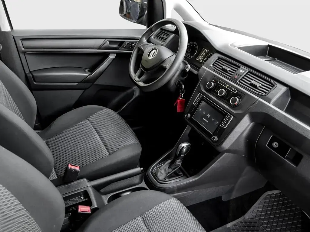Gebraucht VW Caddy Maxi 125 PS (91 kW) 2018 Schwarz Van / Kleinbus