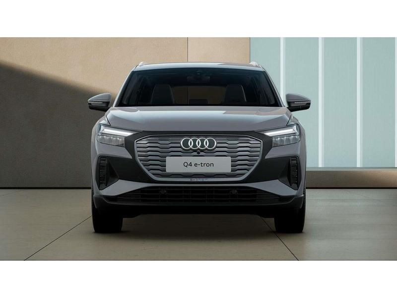 Gebraucht Audi Q4 e-tron Comfort 210 kW (286 PS) 2026 Kieselgrau SUV