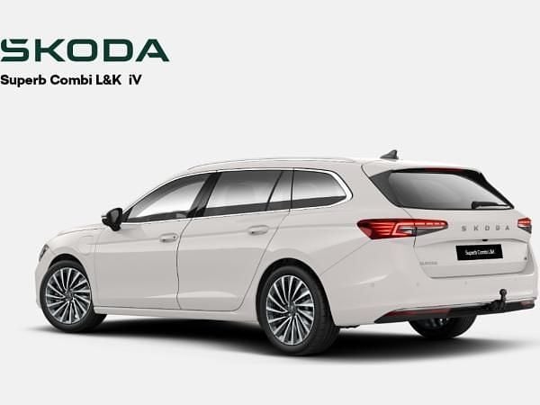 Neu Skoda Superb LAURIN & KLEMENT 204 PS (150 kW) 2026 Kristallweiß uni Kombi