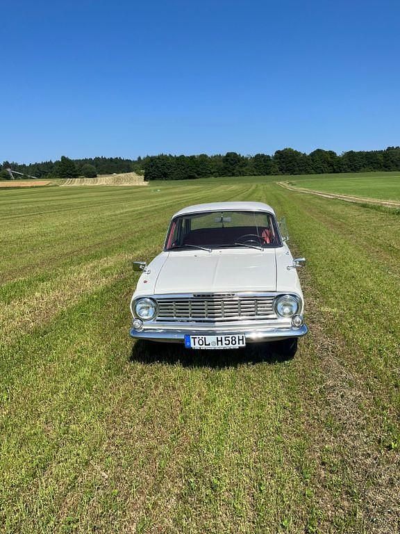 Gebraucht Vauxhall Victor 58 PS (42 kW) 1965 Weiß Limousine