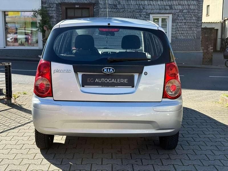 Używany Kia Picanto Attract 65 KM (47 kW) 2009 Srebrny Hatchback