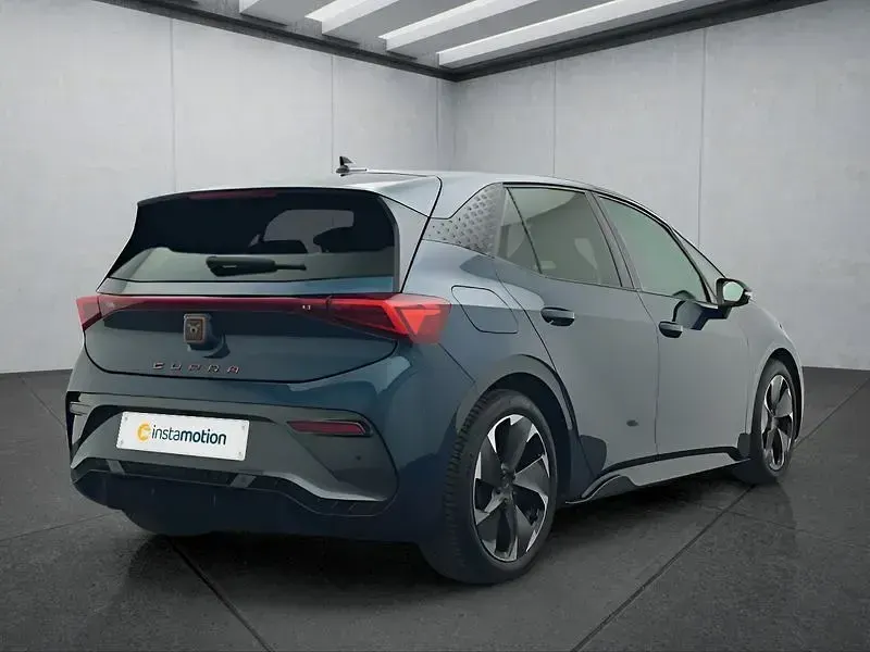 Usata Cupra Born 169 kW (231 CV) 2024 Blu Utilitaria